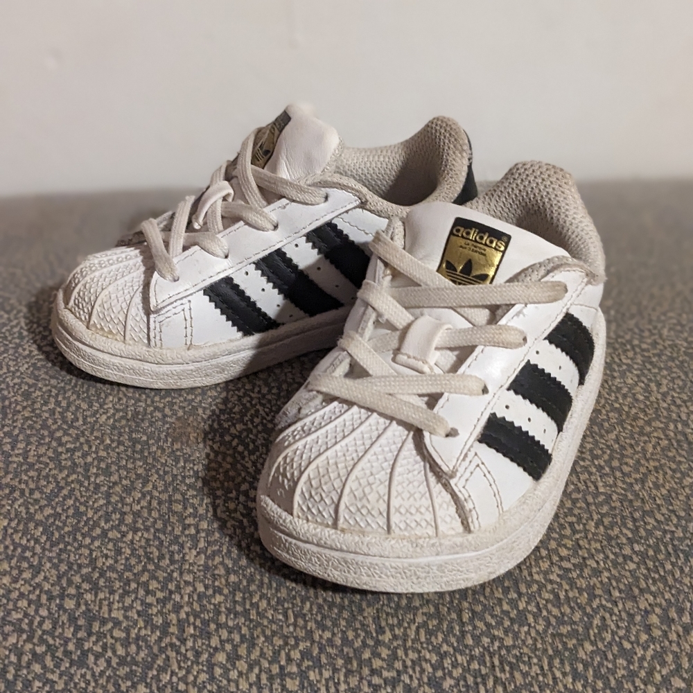 Adidas toddler shoes